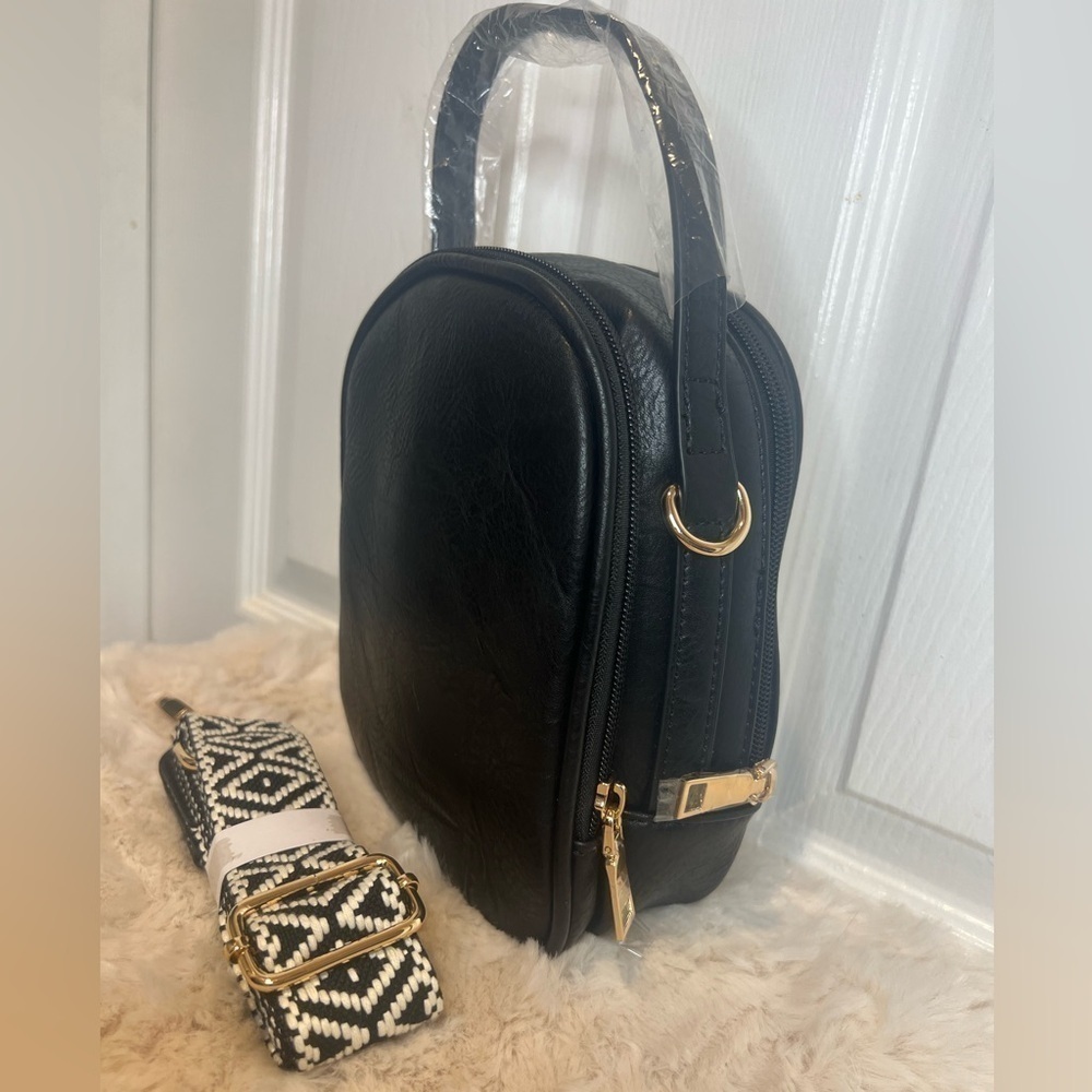 VIVA TERRY SMALL VEGAN LEATHER CROSSBODY BAG